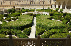 Beautiful Geometrical Charbagh Gardens