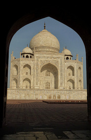 Taj Mahal from an Archway of the Masjid