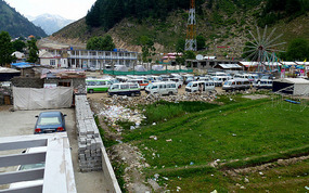Outrageous Bizarre Naran