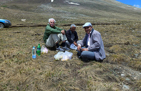 Picnic Lunch at Deosai National Park