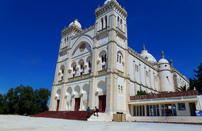 The L'Acropolium or St Louis Cathedral