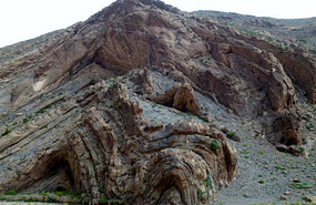 Tectonic Forces Have Squeezed Rocks Like Plasicine