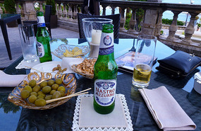 We Enjoy a Beer and Finger Food