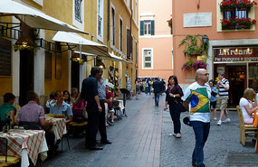 Via delle Paste & Typical Side Street Cafes, Rome