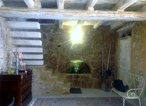 Lime Washed Rafters Enhance a Feeling of Space