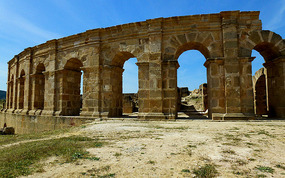 Exterior of the Amphitheatre, Oudhna