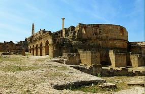 Remains of the Capitol, Oudhna