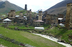Sombre Watch Towers of Ushguli