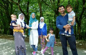 We Meet A Group of Suleyman's Family