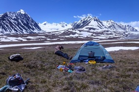 Nurka's Cooking Tent - Lunch at Base Camp