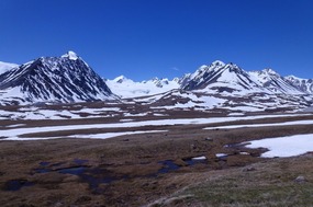 Stunning Scenery Toward Base Camp