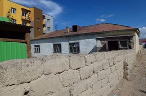 Housing in Ulgii Town