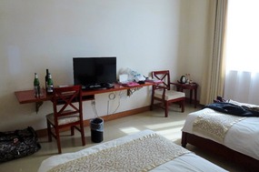 Basic But Very Comfortable Room at the Crown Inn 