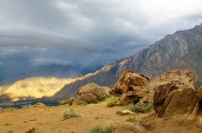 An Eerie Golden Dawn at the View Point