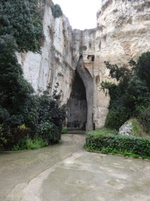 Dionysius Ear
