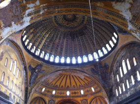 Spectacular dome in Hagia Sophia