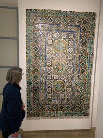 An Islamic style tile