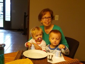 Linda with Maddyn and Peyton.