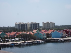 Typical view along Florida/Alabama gulf shore