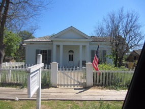 Sanders' House & Farmstead