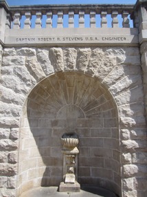 Fountain dedicated to the Capt. Stevens - Enginer 