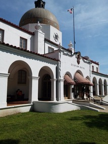 The Quapaw Bathhouse