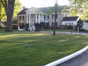 Graceland Mansion