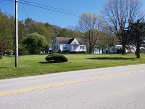 Manicured lawns in the country - everywhere!