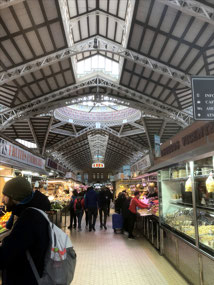 Inside the Central ;arket