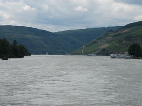 Pretty Scenery Along The Main