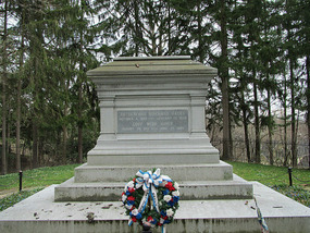 The Graves of Rutherford B. Hayes and His Wife
