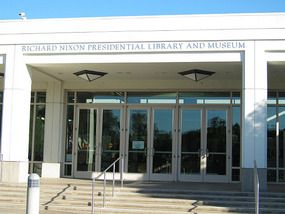 Richard Nixon Library, Gravesite and Birthplace 