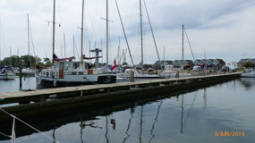 Visitor’s pontoon  Assens– note white signs