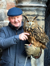 G with an Owl
