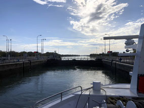 Scenic Pearl Heading into a Lock