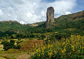 Johannes' Rock - Drive from Bahar Dar to Gondar
