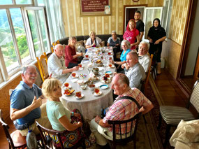 Group - Breakfast - Eagle's Nest - Gunib