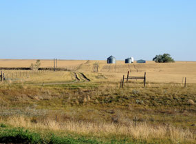 Drive from Glasgow to Fort Peck MT