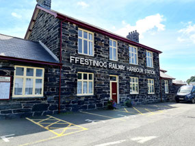 Ffestiniog Railway Station - Porthmagog Wales