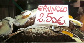 Cannolo for Lois