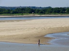 Watching out for the sandbars