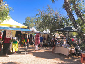 Market  scene at the Court House