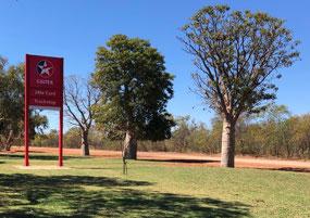 Green entrance to Willare Roadhouse