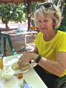 Scones cream & mango jam for me