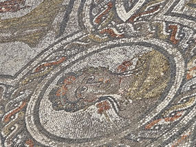 Excellent mosaics - but not protected
