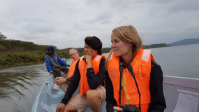 Exploring the shores of lake Navaisha