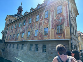 Note fresco on building of old town hall