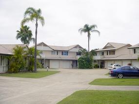 The Gold Coast - Heaven on Earth (8)