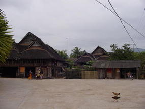 Mengla Market Village N Walk (15)