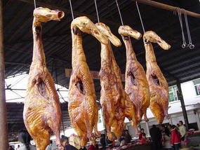 Mengla Market Village N Walk (5)